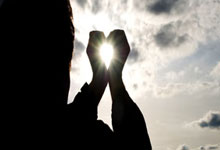 实力对决，球场上的精彩瞬间让人心跳加速